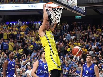 ההפרש הלך וגדל (צילום: אלן שיבר)