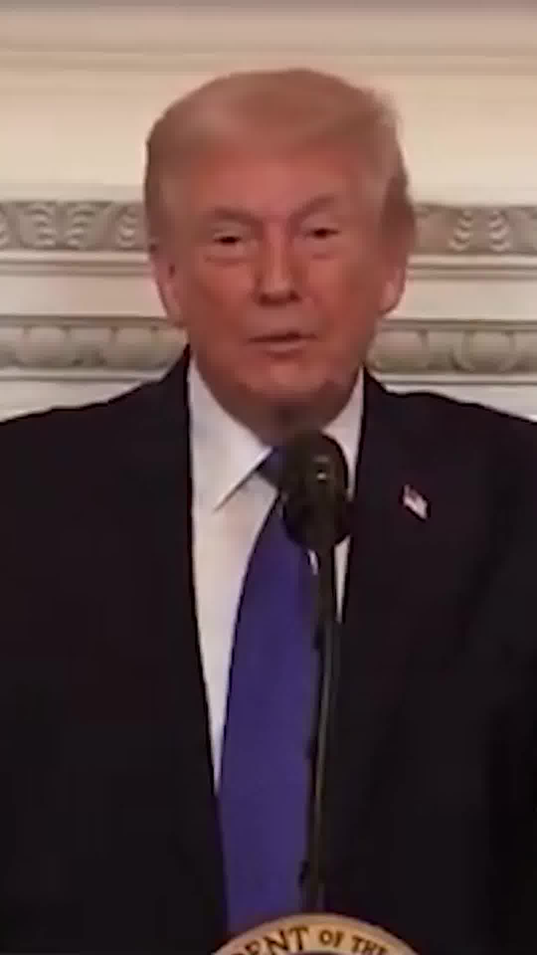 תשובת טראמפ לעיתונאים האם הוא שוקל תקיפה צבאית מדודה באיראן: "אני שוקל את זה"