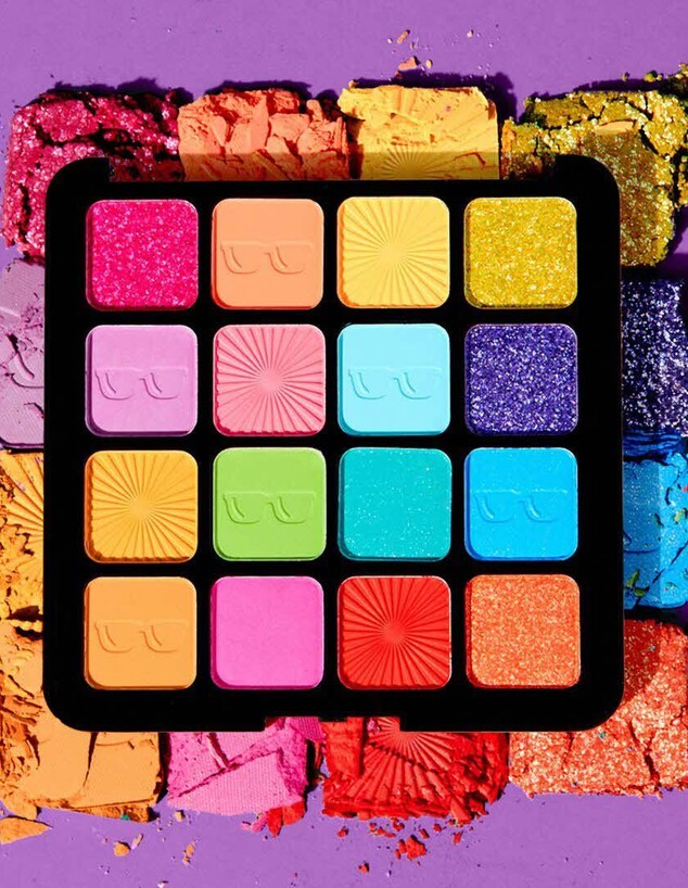 פלטת צלליות חדשה של המותג ניקס פלטת צלליות חדשה של המותג ניקס