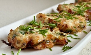 קציצות עוף שילמדו אתכם משהו חדש על החיים (צילום: יעל קצב, mako אוכל)