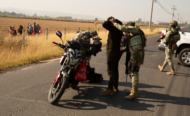 מהומות לאחר שהצבא במקסיקו חיסל את ראש הקרטל מהומות לאחר שהצבא במקסיקו חיסל את ראש הקרטל