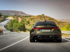 אודי RS5 מתחשמלת