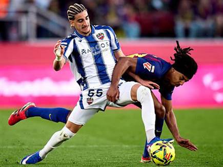 וגם תאי עבד שיחק (getty)