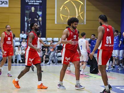 ברחה ברבע השלישי (לירון מולדובן)