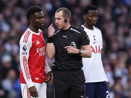 תקלות תקשורת אצל צוות השיפוט עיכבו את המחציות (GETTY)