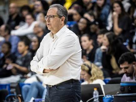 עדן ענבר, הפנים לגמר (עודד קרני, איגוד הכדורסל)