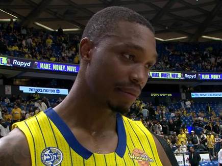 לוני ווקר הודה: 