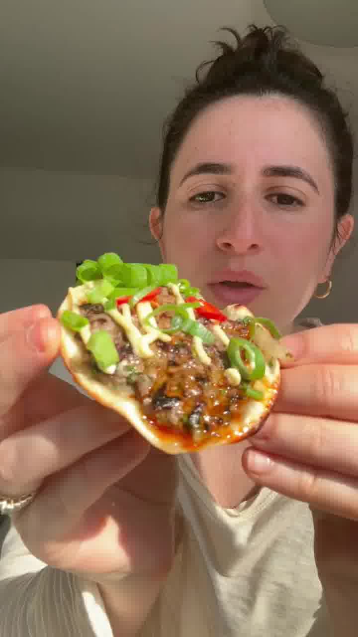 קונים בצק גיוזה - והופ, לחמג'ון!