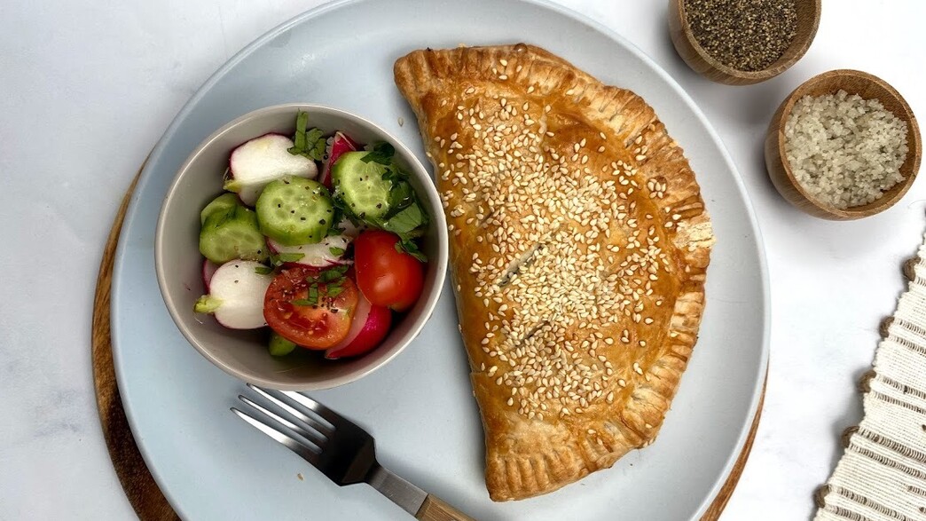 קלצונה פיצה קלצונה פיצה