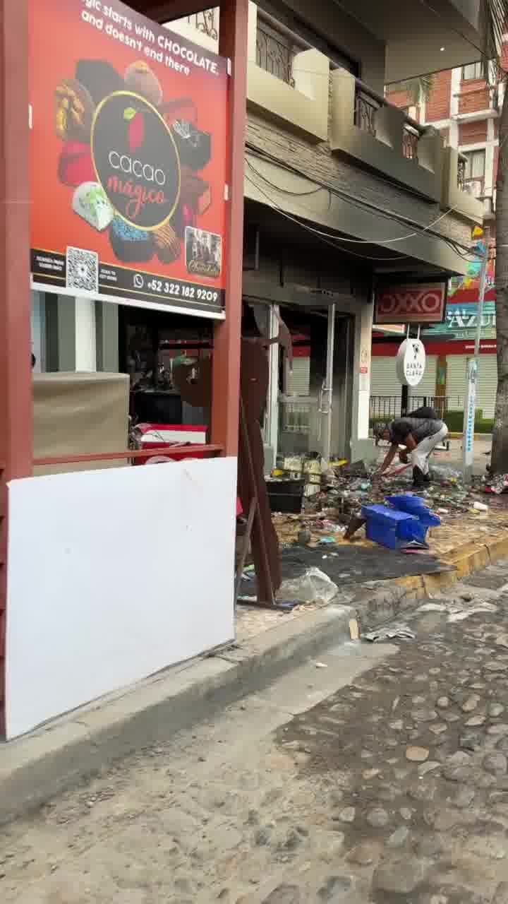 רחובות פוארטו ואיארטה, מקסיקו, אחרי מהומות קרטל חליסקו