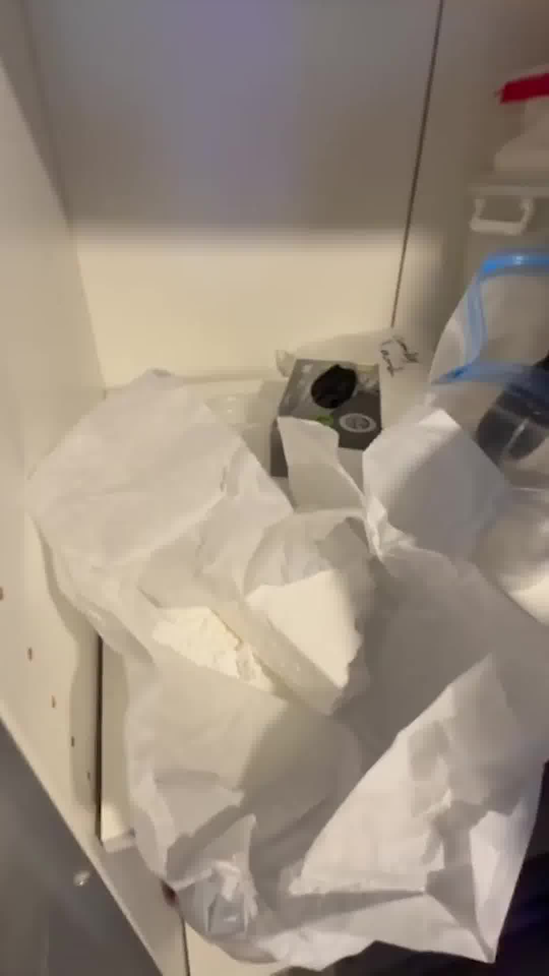 יועדו להפצה בפורים: סמים בשווי של יותר ממיליון שקל אותרו בדירה בראשון לציון