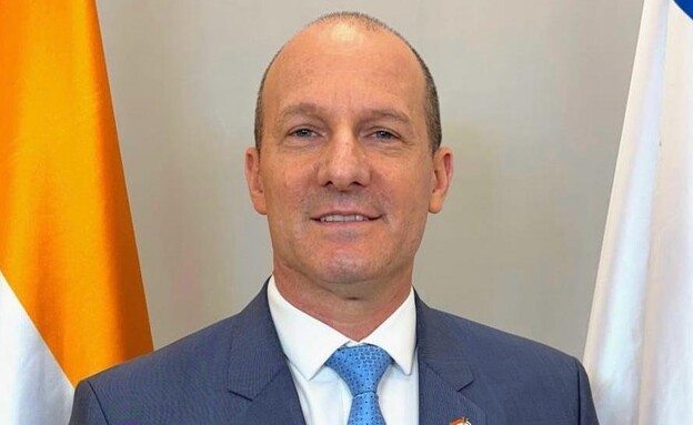 שגריר ישראל בהודו ראובן עזר