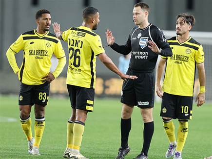 בוקר קשה בנתניה (אלן שיבר) (צילום: ספורט 5)