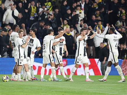 חגיגה משוגעת (אלן שיבר) (צילום: ספורט 5)