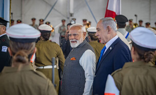 ראש ממשלת הודו מודי עם ראש ממשלת ישראל נתניהו (צילום: חיים גולדברג, פלאש 90)