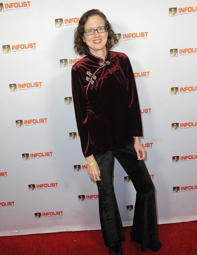 לורה אן טול לורה אן טול