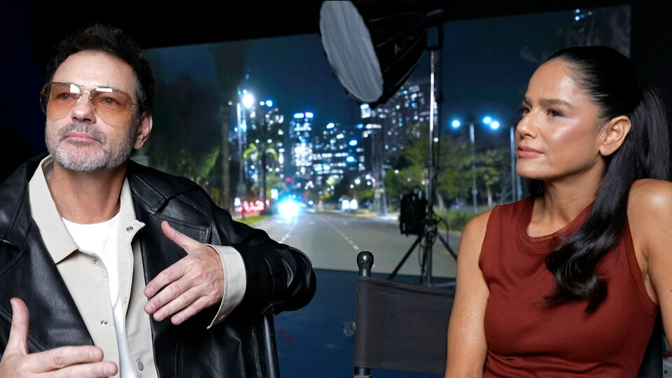 אקי אבני, סנדי בר (צילום: מתוך "ערב טוב עם גיא פינס", קשת 12)