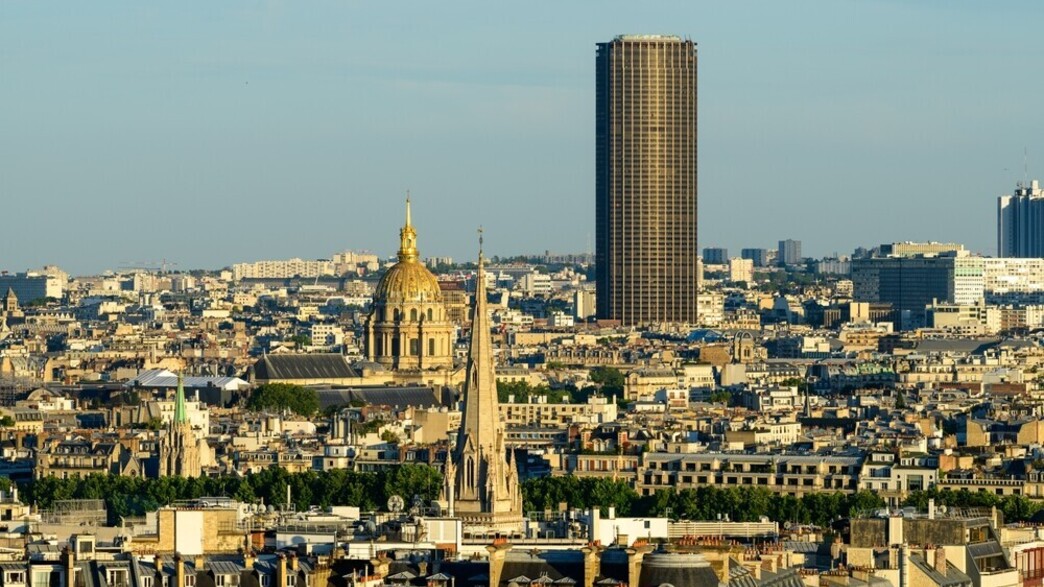 המגדל השנוא בפריז המגדל השנוא בפריז