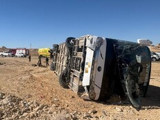 תוך דקות: עשרות פצועים בשתי תאונות במעורבות אוטובוסים