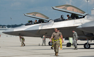 מטוסי F22 של ארצות הברית (צילום: רויטרס)