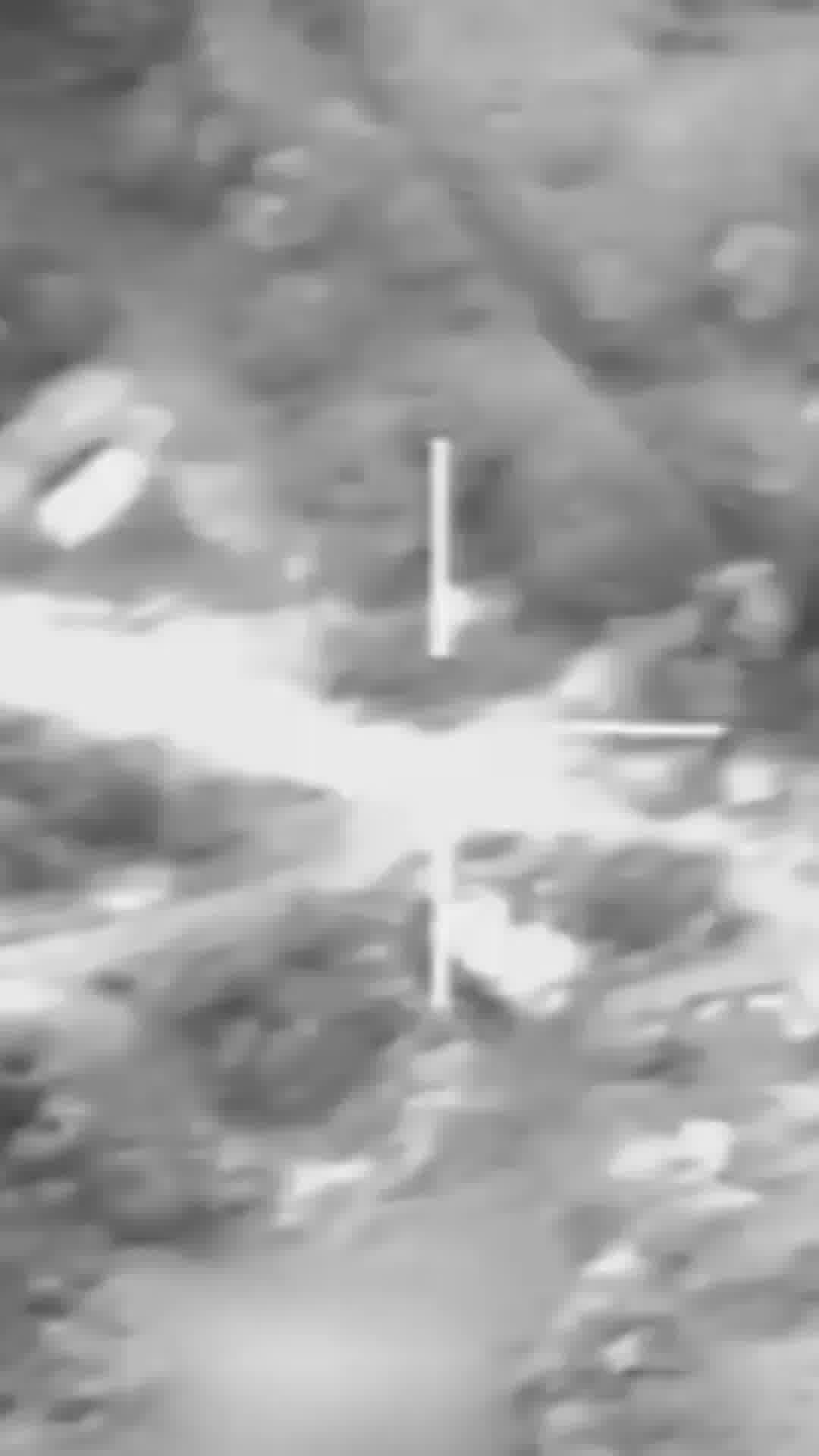 תיעוד תקיפת מחנות צבאיים של כוח רדואן באזור בעלבכ שבלבנון