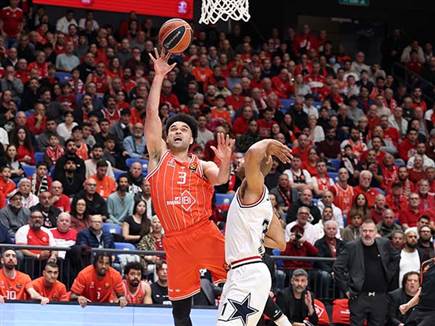 ובעיקר ה-MVP (צילום: אלן שיבר)