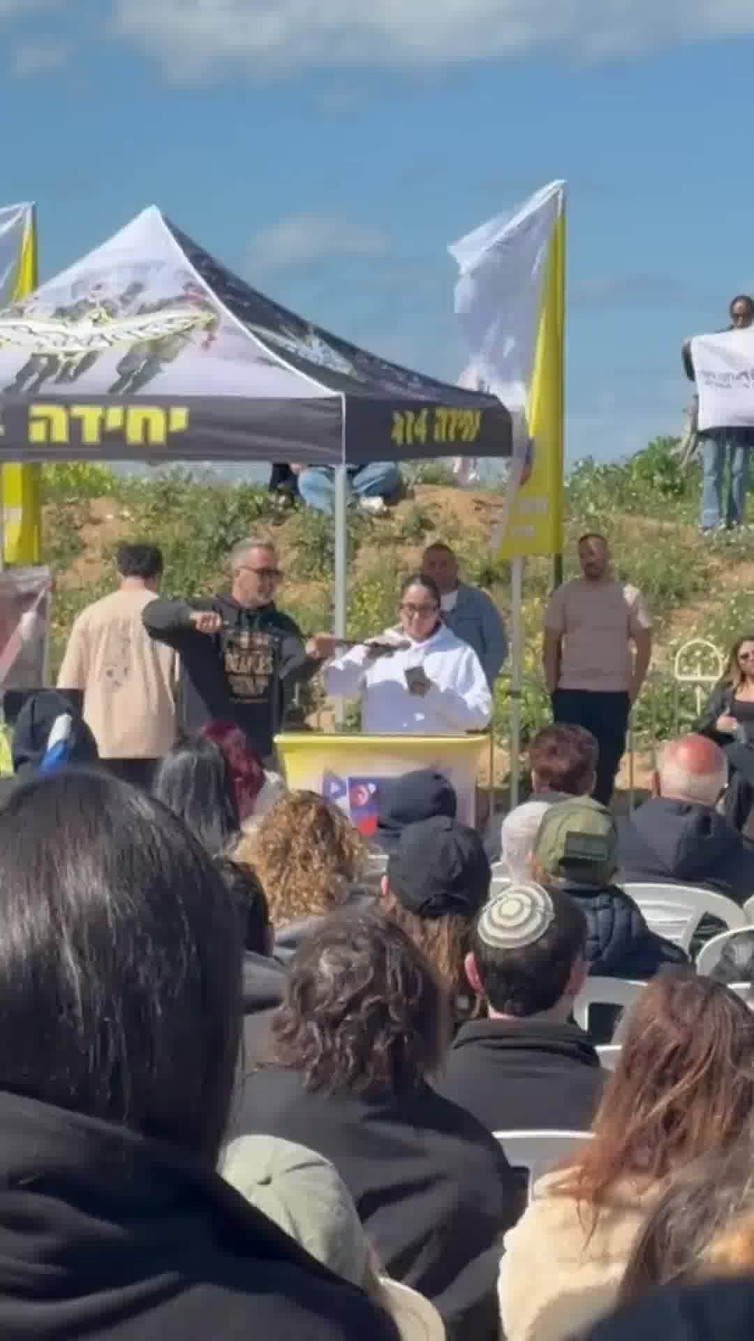 לירי אלבג בצעדת התצפיתניות: "צועדים למען מי שכבר לא יכולות"