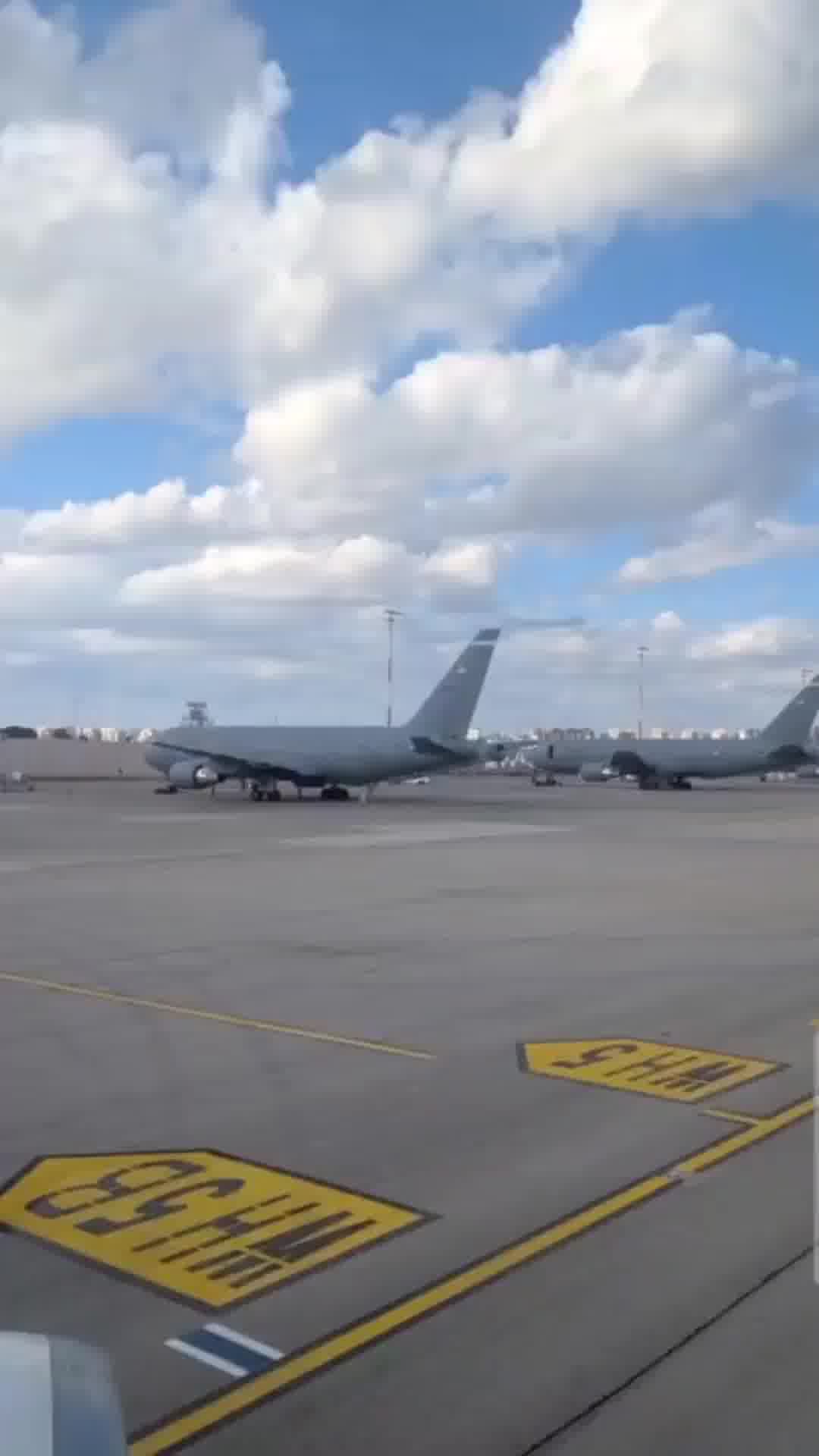 פריסת מטוסי חיל האוויר האמריקאי בנתב"ג