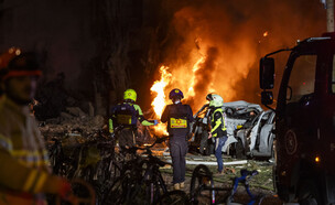 זירת הנפילה בתל אביב (צילום: חיים גולדברג, פלאש 90)