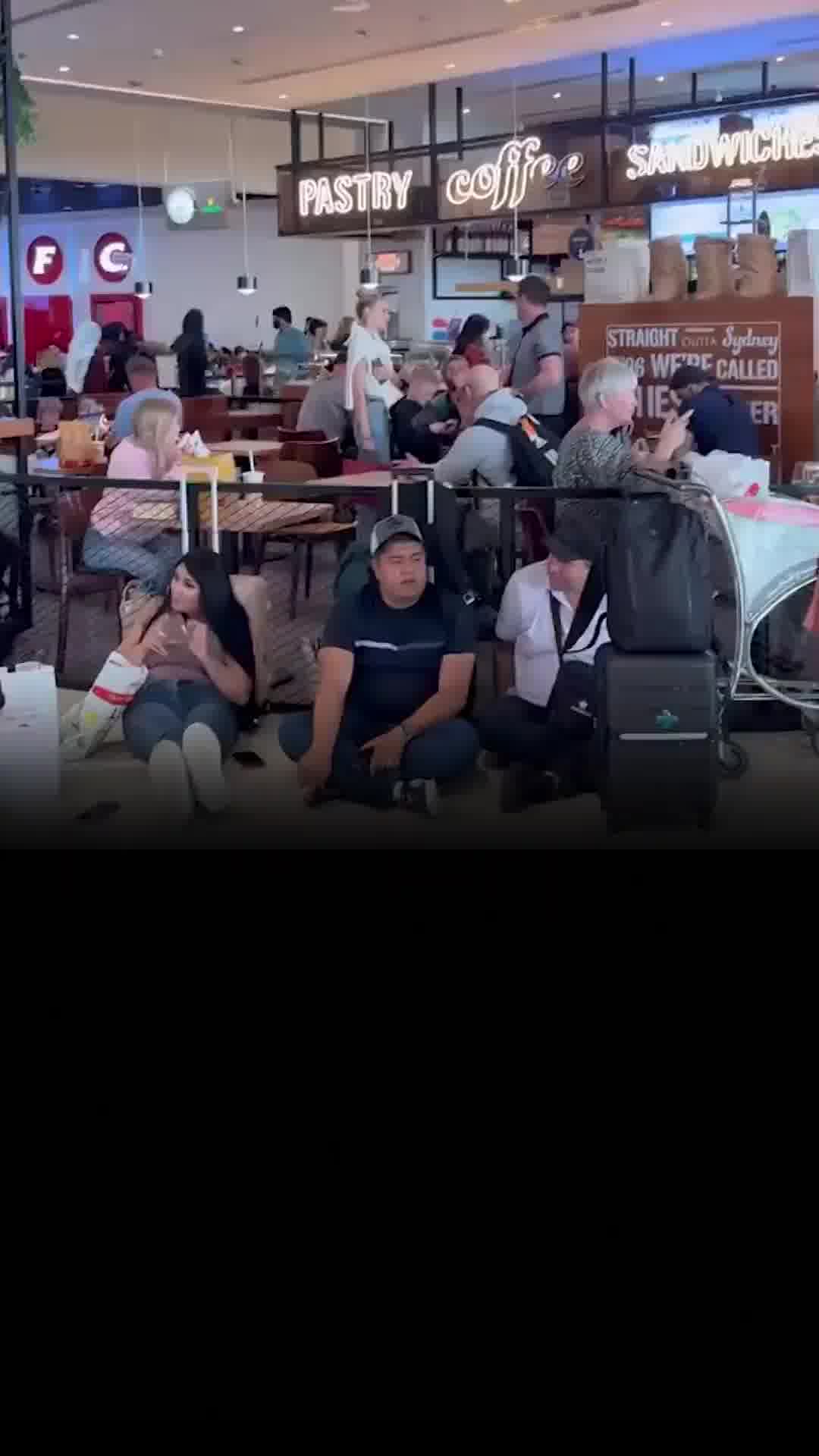 שדה התעופה העמוס בעולם מושבת 