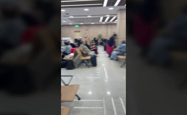 עשרות ישראלים בטרמינל בסעודיה: 