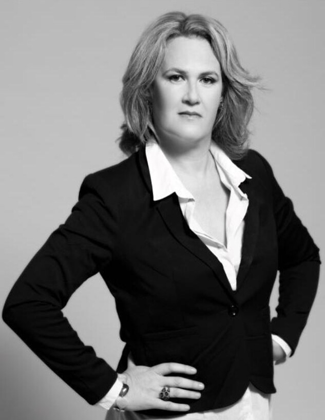 עו"ד עופרית צור עו"ד עופרית צור