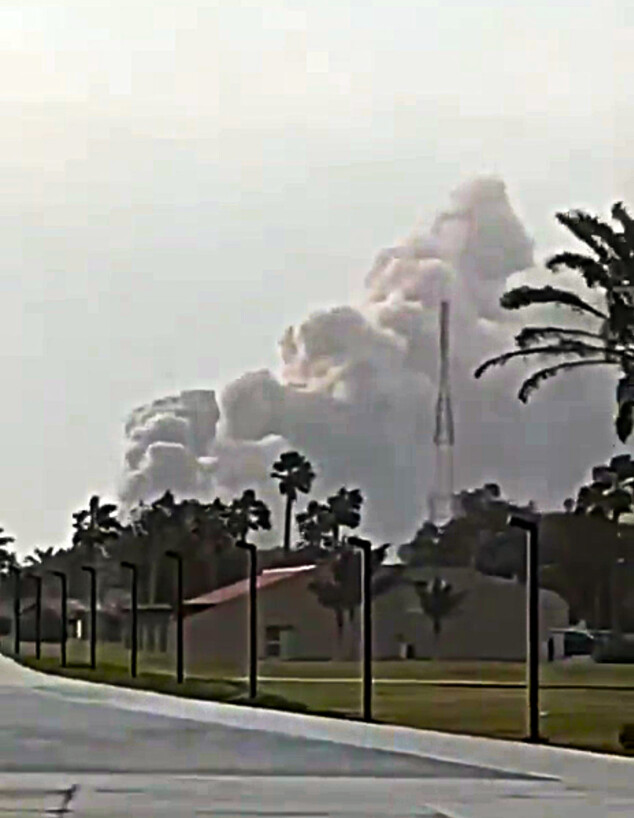 איראן תוקפת את מתקני הנפט של סעודיה