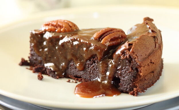 עוגת שוקולד, קרמל ופקאן - פרוסה