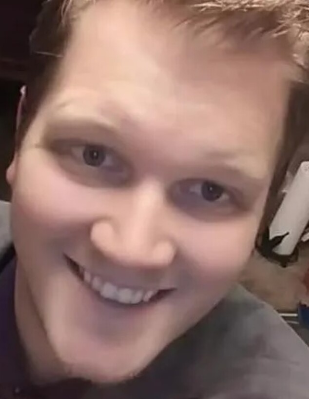 הגבר שאותר בבוץ הגבר שאותר בבוץ