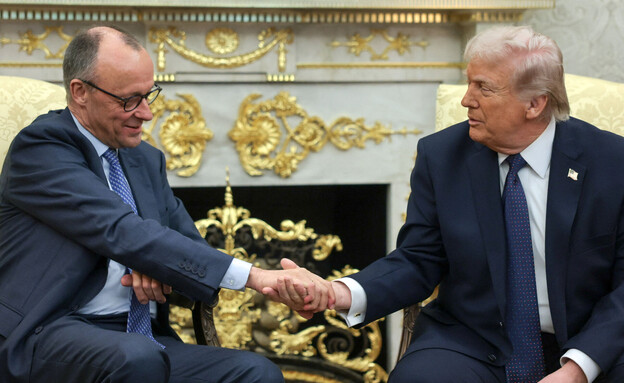 נשיא ארה"ב טראמפ וקנצלר גרמניה מרץ נשיא ארה"ב טראמפ וקנצלר גרמניה מרץ