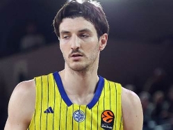 (Photo by Alfonso Cannavacciuolo/Euroleague Basketball via Getty I (צילום: ספורט 5)