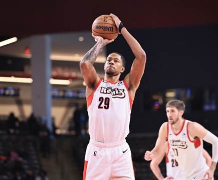 Joe Boatman/NBAE via Getty Images (צילום: ספורט 5)