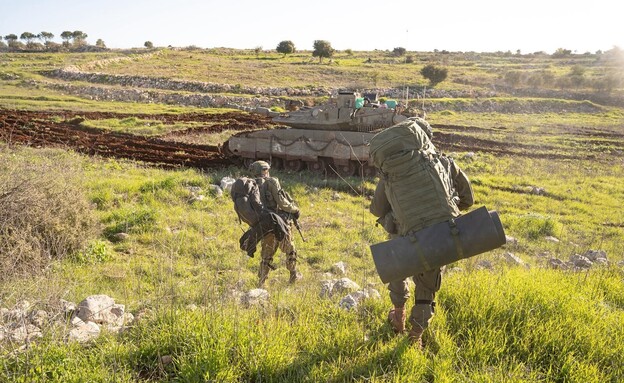 כוחות חטיבה 401 בהגנה קדמית בדרום לבנון