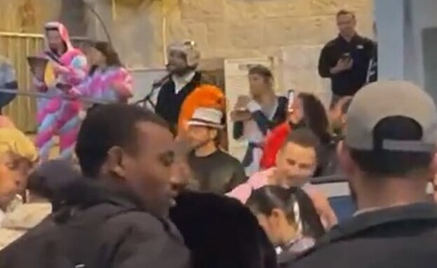 אבנר נתניהו במסיבת פורים בניגוד להנחיות פקע"ר