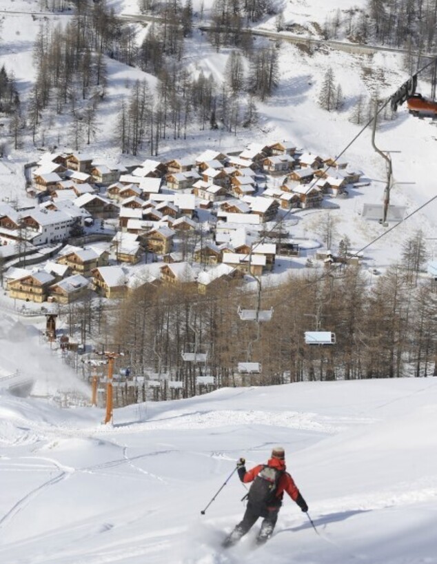 סקי קלאב מד פראג'לטו ססטרייר 
