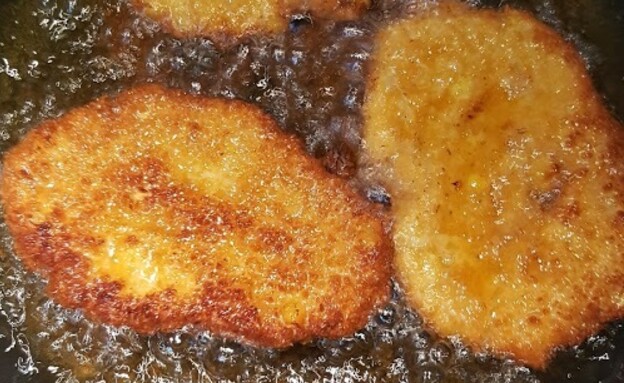 שניצל תירס - טיגון