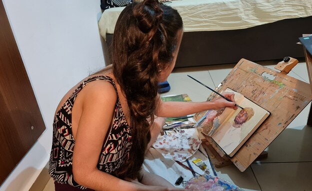 רויה אברהים, האומנית האיראנית ממוצא יהודי