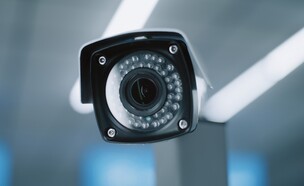 מצלמת אבטחה, אילוסטרציה (צילום: Frame Stock Footage, shutterstock)