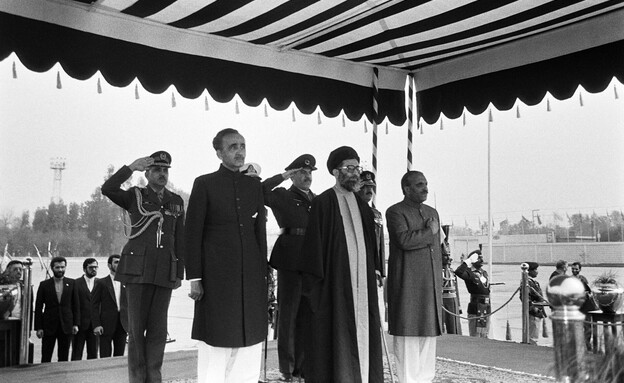 ביקור ח'אמנאי בהודו אחרי המהפכה