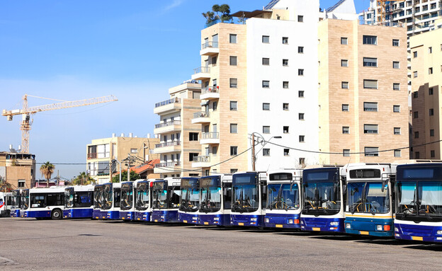 אוטובוסים