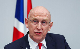 ג'ון הילי, שר ההגנה הבריטי (צילום: Reuters)