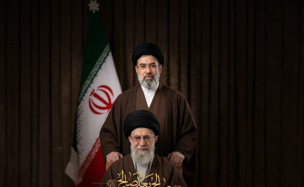 משמרות המהפכה מבצרים את מעמדם: 