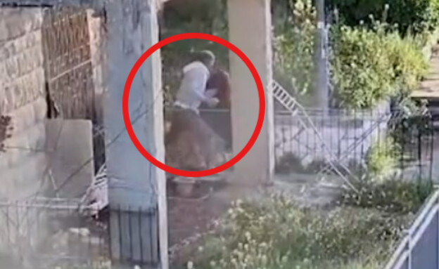 תקף קשישה והתפרע במקלט בזמן אזעקה