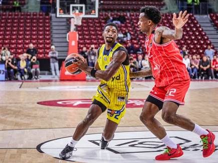 (אלן שיבר, סופיה) (צילום: ספורט 5)